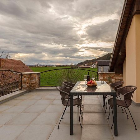 Apartment Tati Dol pri Ljubljani Exteriér fotografie