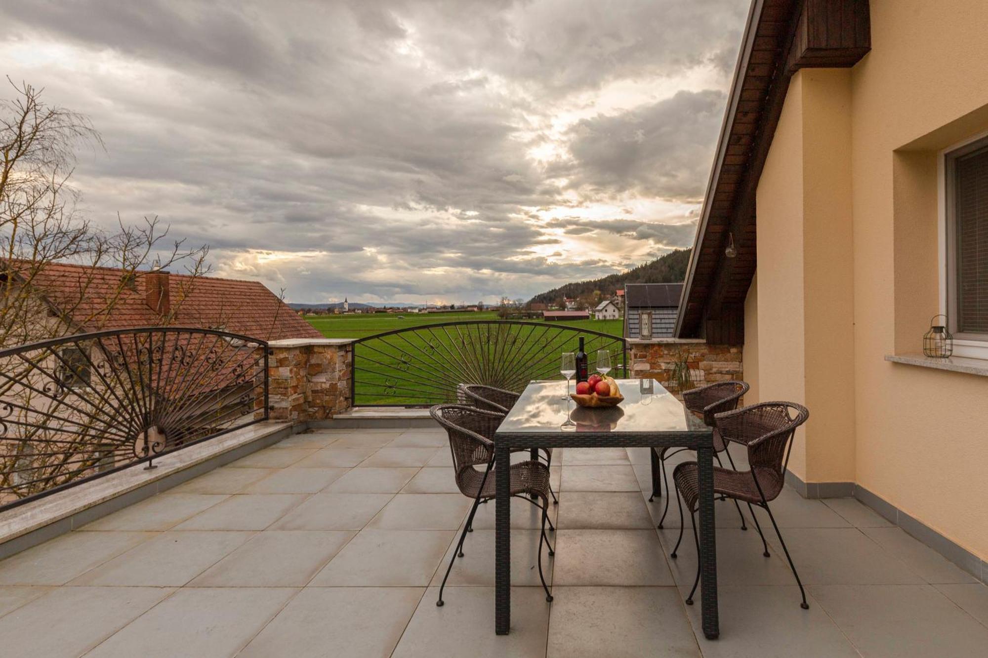 Apartment Tati Dol pri Ljubljani Exteriér fotografie